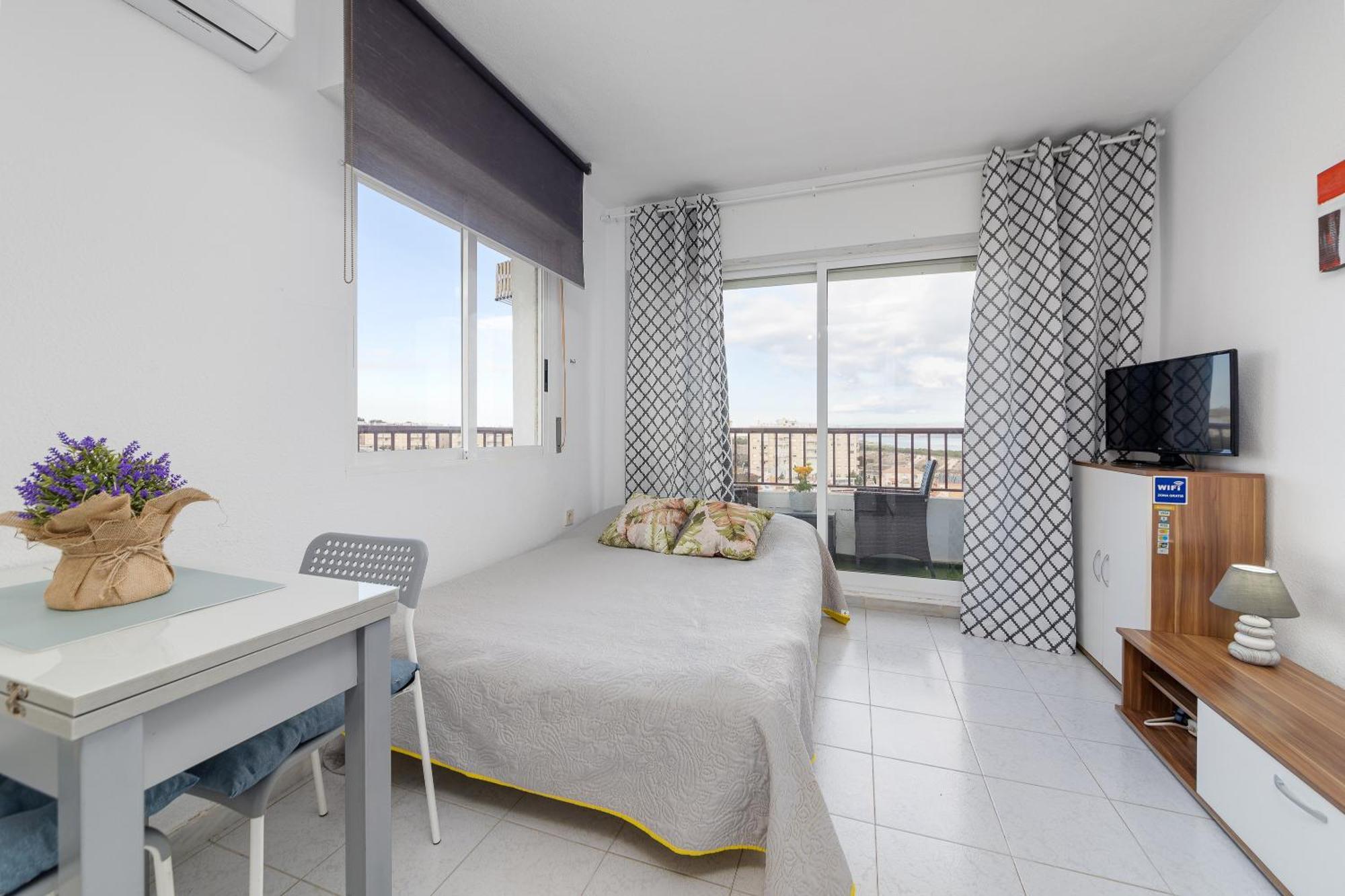 Estudio Jardin Del Mar Torrevieja Exterior photo